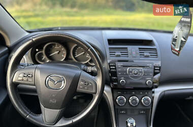 Седан Mazda 6 2010 в 