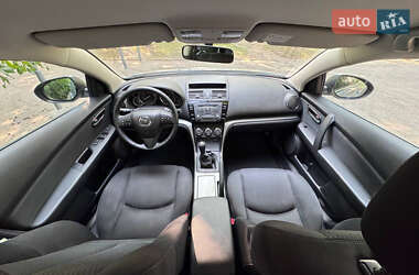 Седан Mazda 6 2010 в 