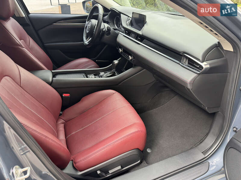 Седан Mazda 6 2021 в Киеве