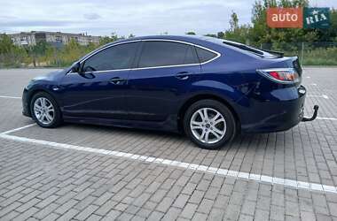 Седан Mazda 6 2010 в 