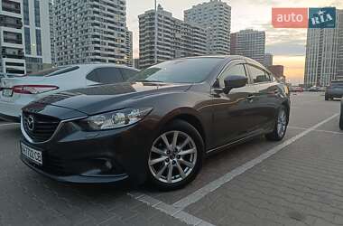Седан Mazda 6 2016 в Киеве