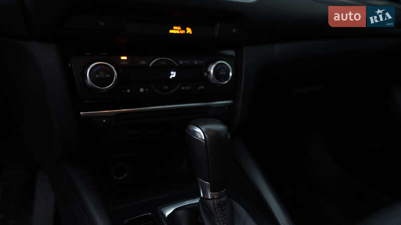 Седан Mazda 6 2016 в Києві
