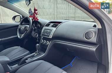 Седан Mazda 6 2011 в 