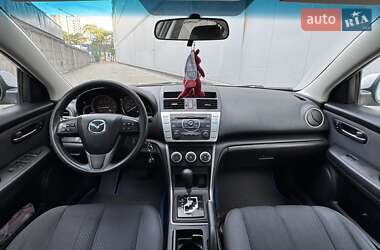 Седан Mazda 6 2011 в 