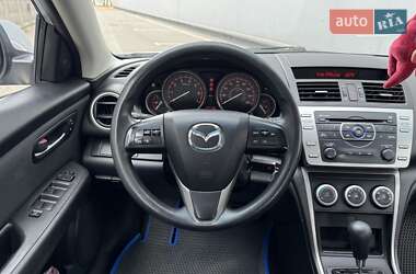 Седан Mazda 6 2011 в 