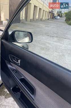 Седан Mazda 6 2004 в 