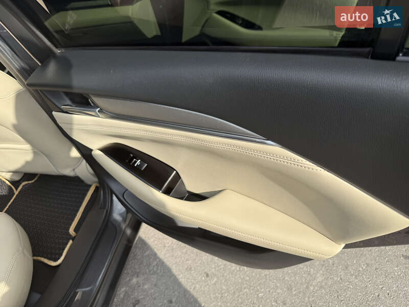 Седан Mazda 6 2021 в Запорожье