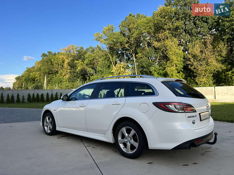 Универсал Mazda 6 2010 в Луцке