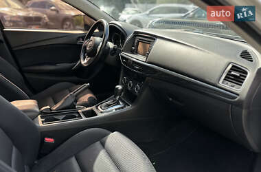 Седан Mazda 6 2014 в 