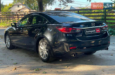 Седан Mazda 6 2015 в 