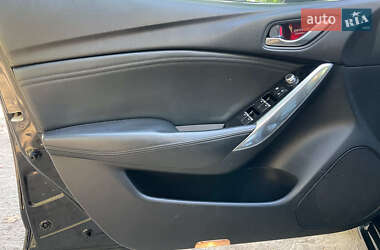 Седан Mazda 6 2015 в 