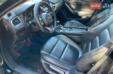Седан Mazda 6 2015 в 