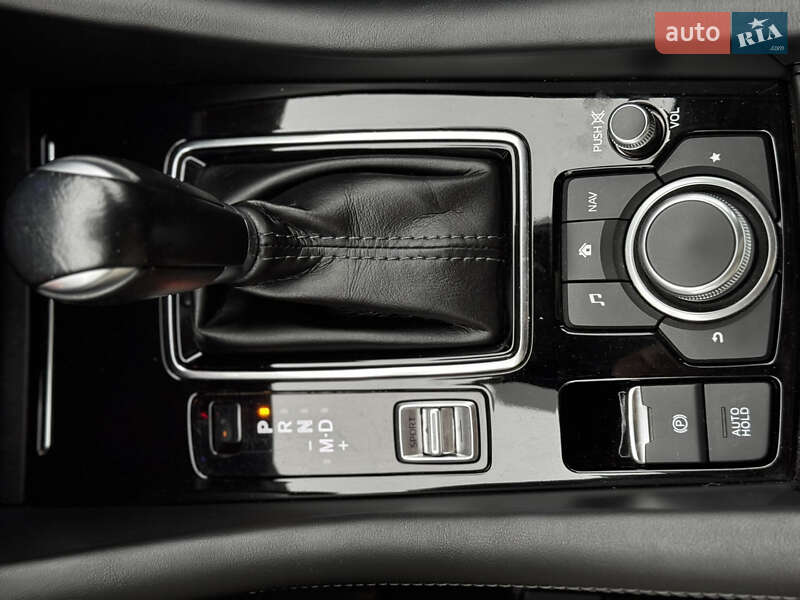 Седан Mazda 6 2018 в Днепре