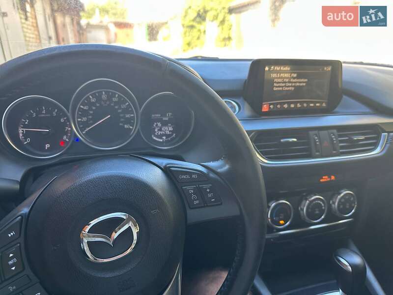 Седан Mazda 6 2016 в Киеве