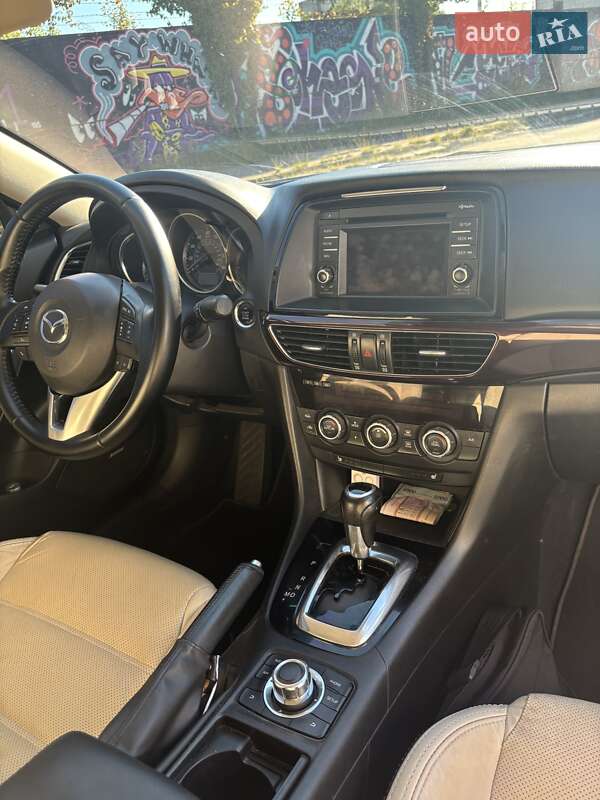 Седан Mazda 6 2013 в Луцке