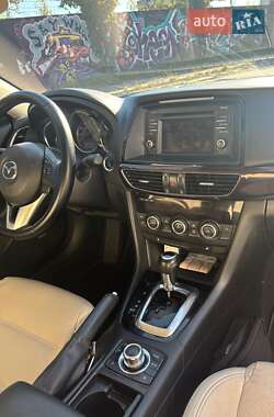Седан Mazda 6 2013 в 