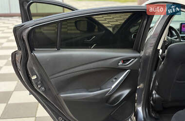 Седан Mazda 6 2015 в 