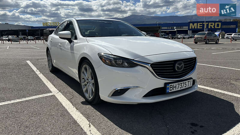 Седан Mazda 6 2016 в 