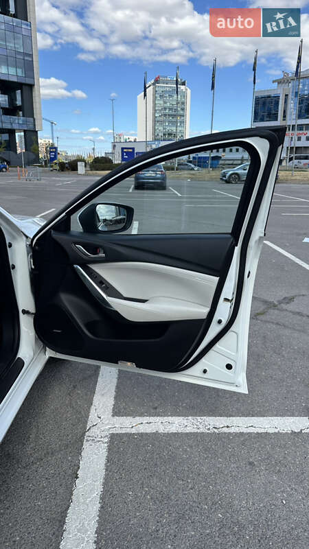 Седан Mazda 6 2016 в Одессе