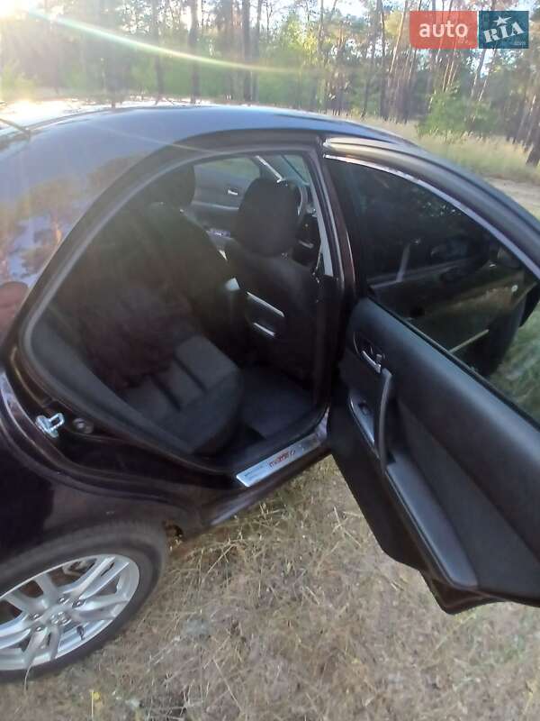 Седан Mazda 6 2005 в Николаеве