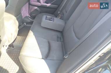 Седан Mazda 6 2011 в 