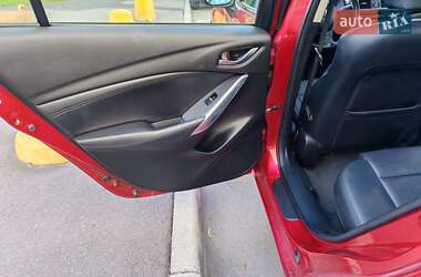 Седан Mazda 6 2015 в 