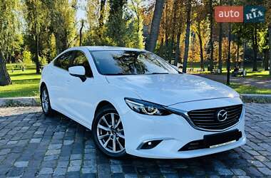 Седан Mazda 6 2016 в 