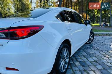 Седан Mazda 6 2016 в 