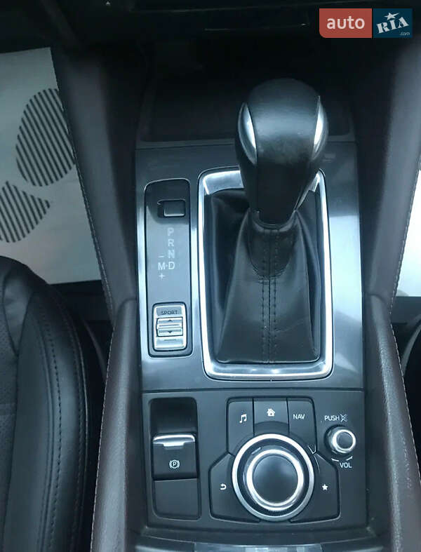 Седан Mazda 6 2016 в Львове