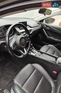 Седан Mazda 6 2016 в Львове