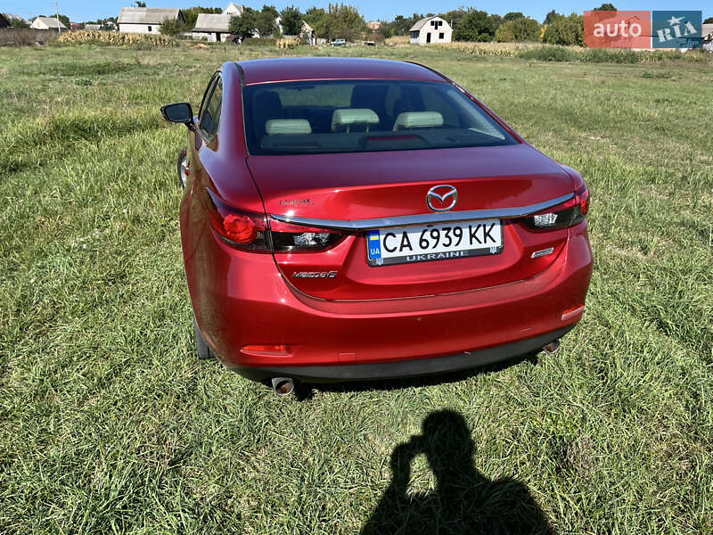 Седан Mazda 6 2015 в Черкассах