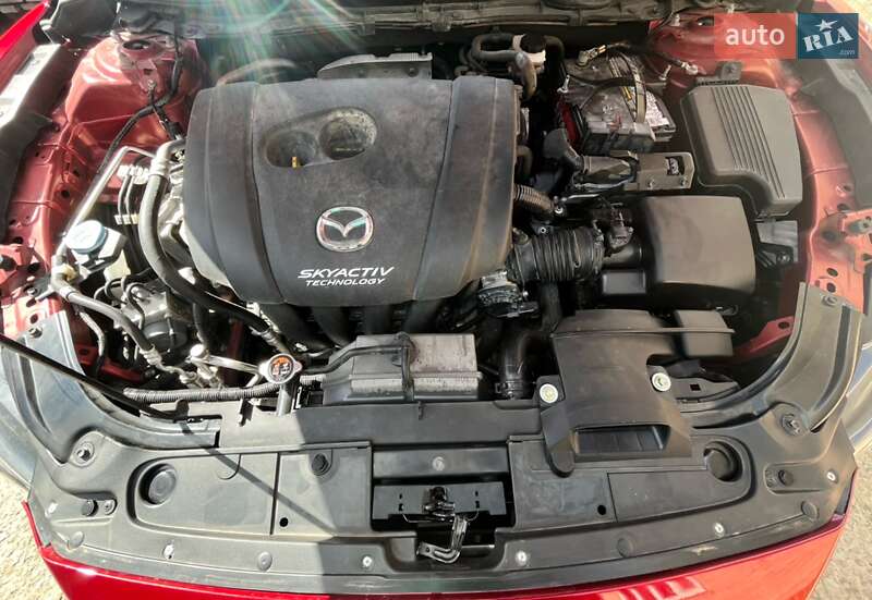 Седан Mazda 6 2015 в Черкассах