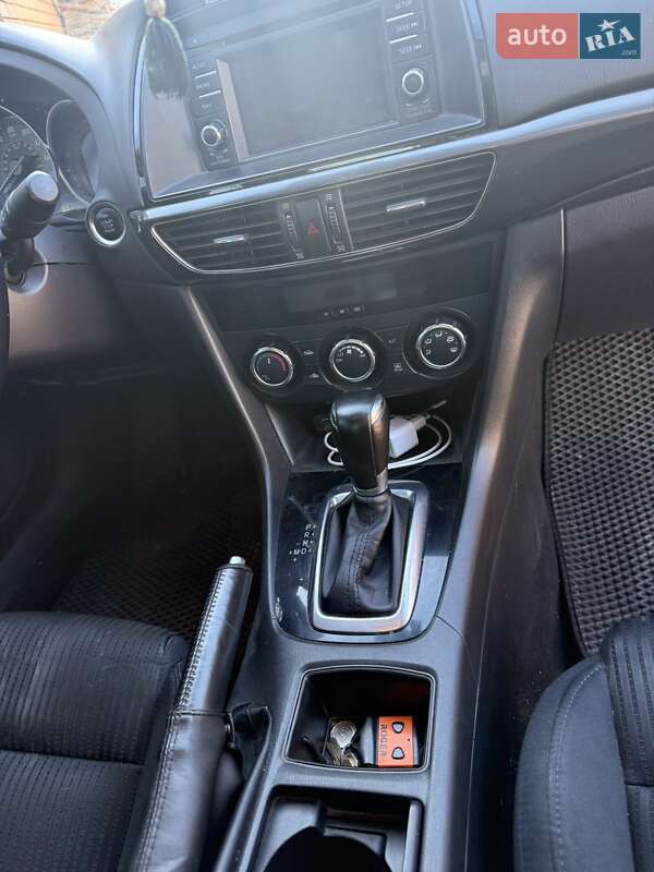 Седан Mazda 6 2014 в Білій Церкві