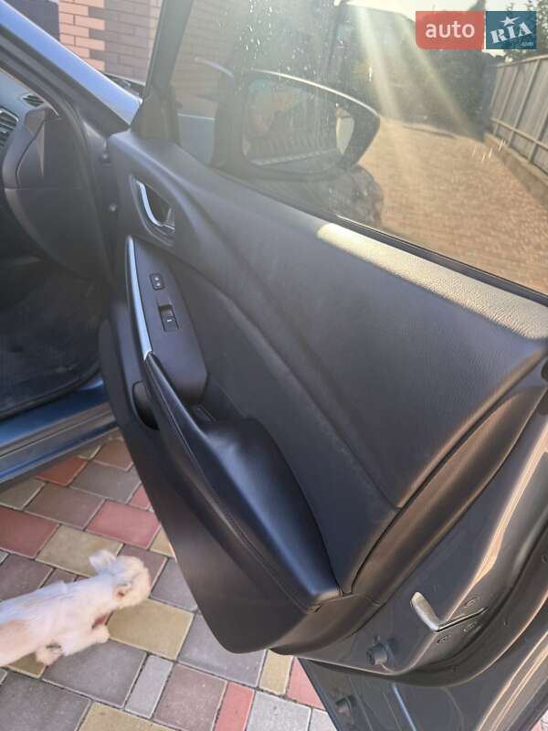Седан Mazda 6 2014 в Білій Церкві