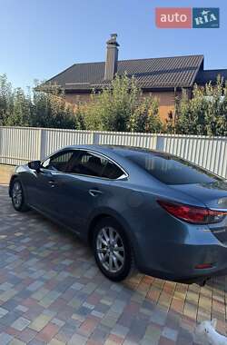 Седан Mazda 6 2014 в 