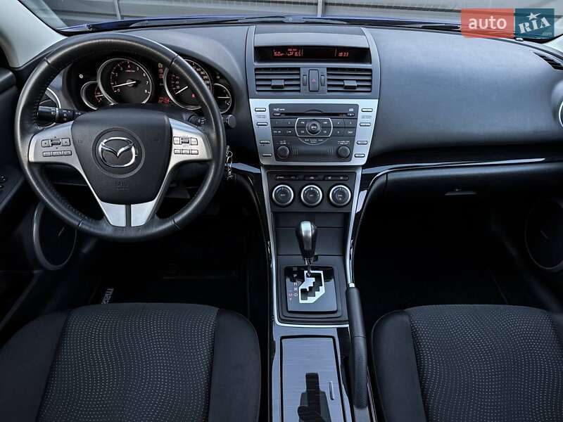 Лифтбек Mazda 6 2009 в Черкассах