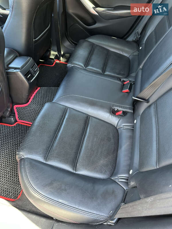 Универсал Mazda 6 2012 в Киеве