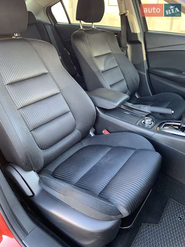 Седан Mazda 6 2014 в Одессе