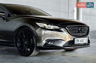 Седан Mazda 6 2017 в 