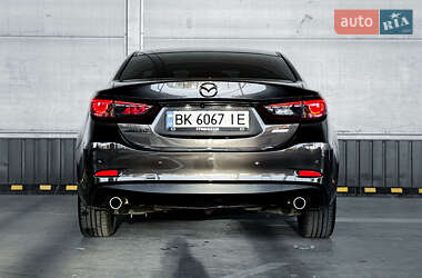 Седан Mazda 6 2017 в 