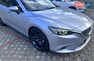 Седан Mazda 6 2016 в Ужгороде