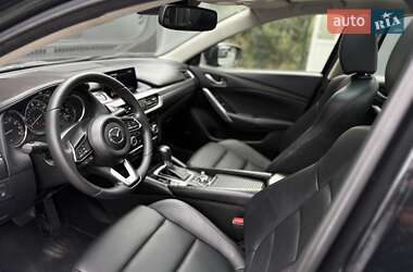 Седан Mazda 6 2017 в 