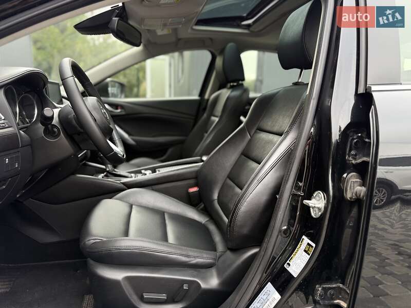 Седан Mazda 6 2017 в Львове