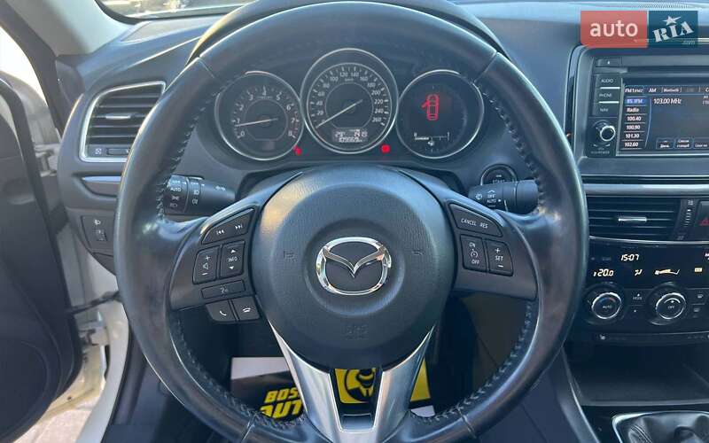 Седан Mazda 6 2014 в Ивано-Франковске