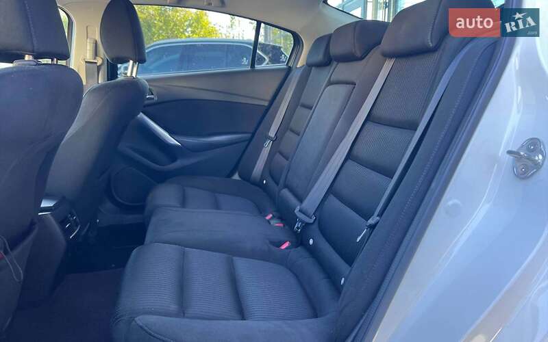 Седан Mazda 6 2014 в Ивано-Франковске