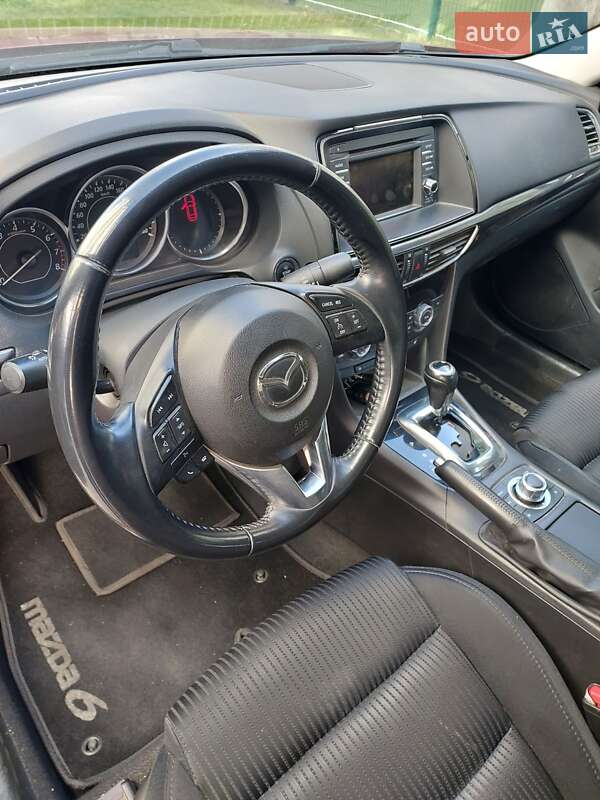 Седан Mazda 6 2012 в Днепре