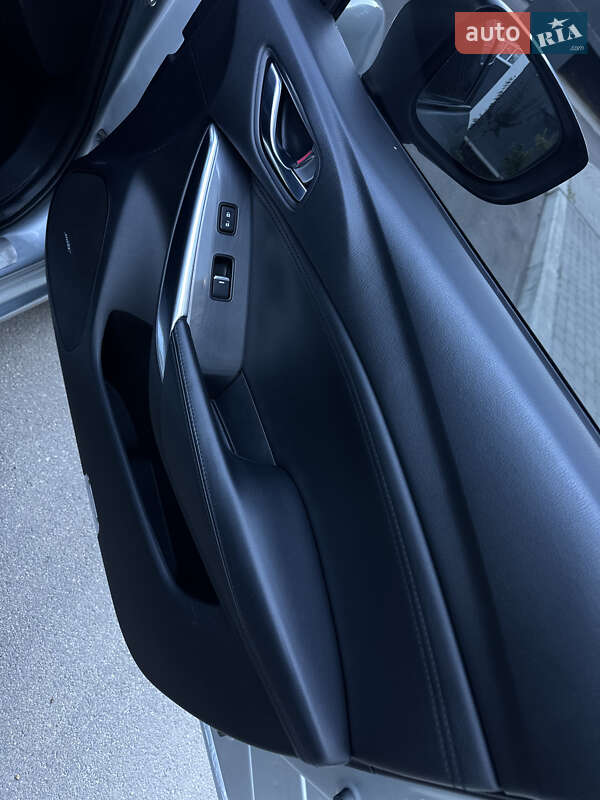 Седан Mazda 6 2016 в Киеве