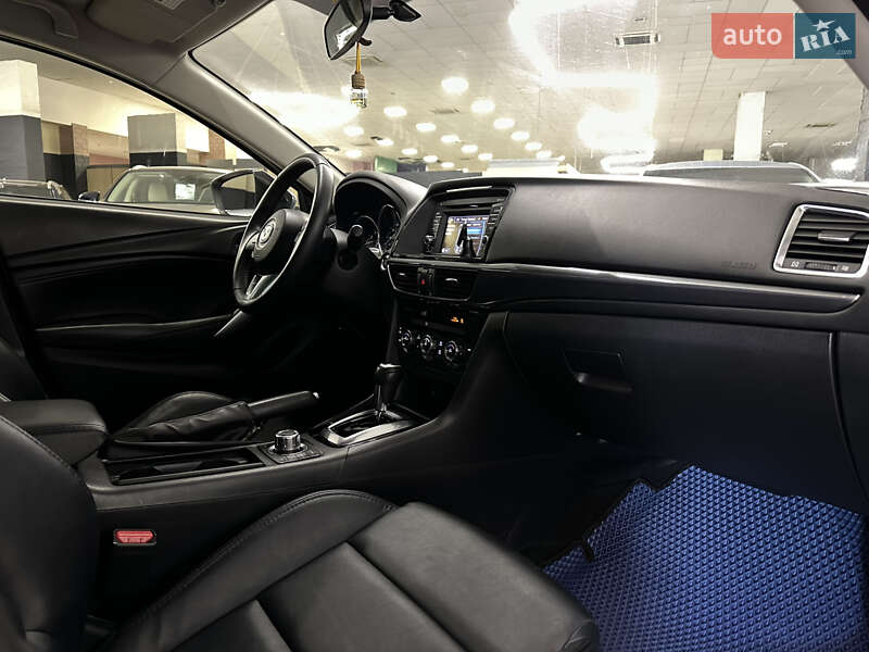 Седан Mazda 6 2013 в Николаеве