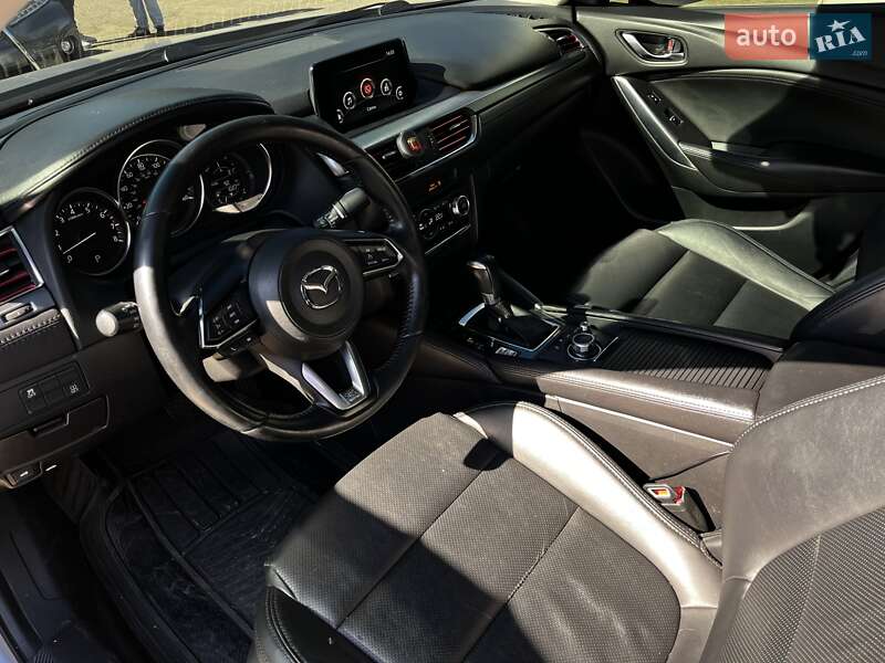 Седан Mazda 6 2017 в Одессе