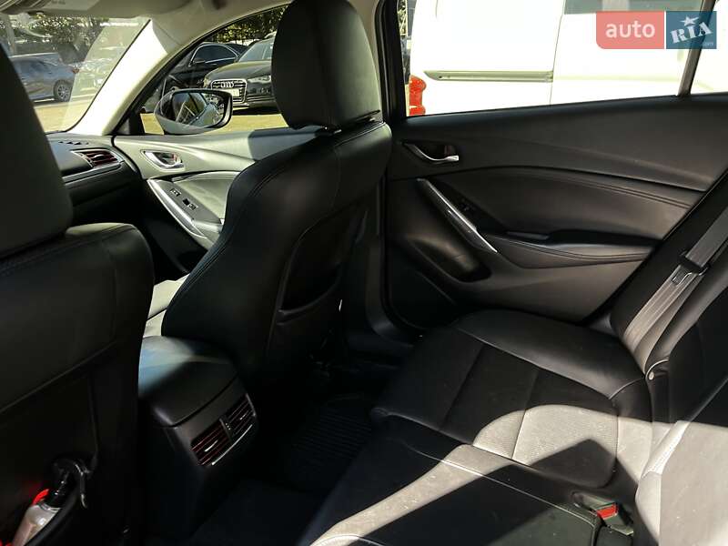 Седан Mazda 6 2017 в Одессе